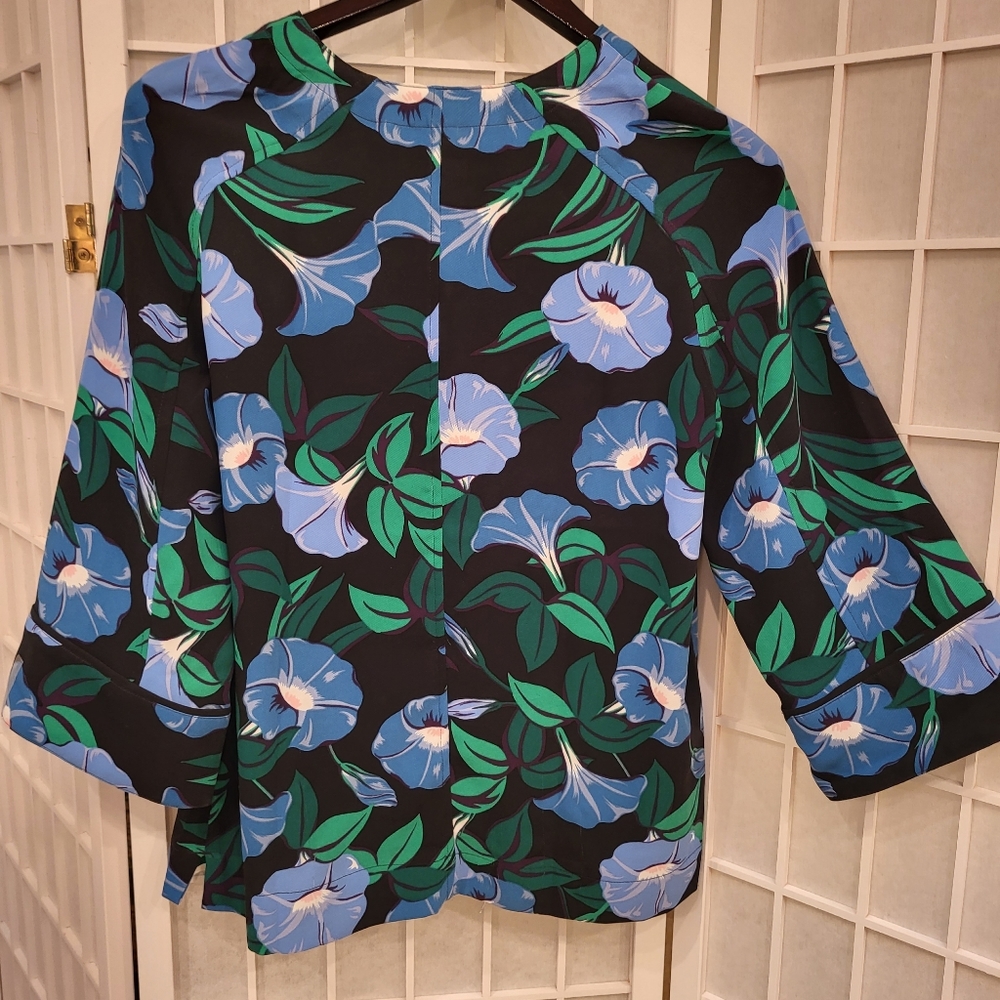 Ann Taylor Floral Bell Sleeve Top, sz Sm